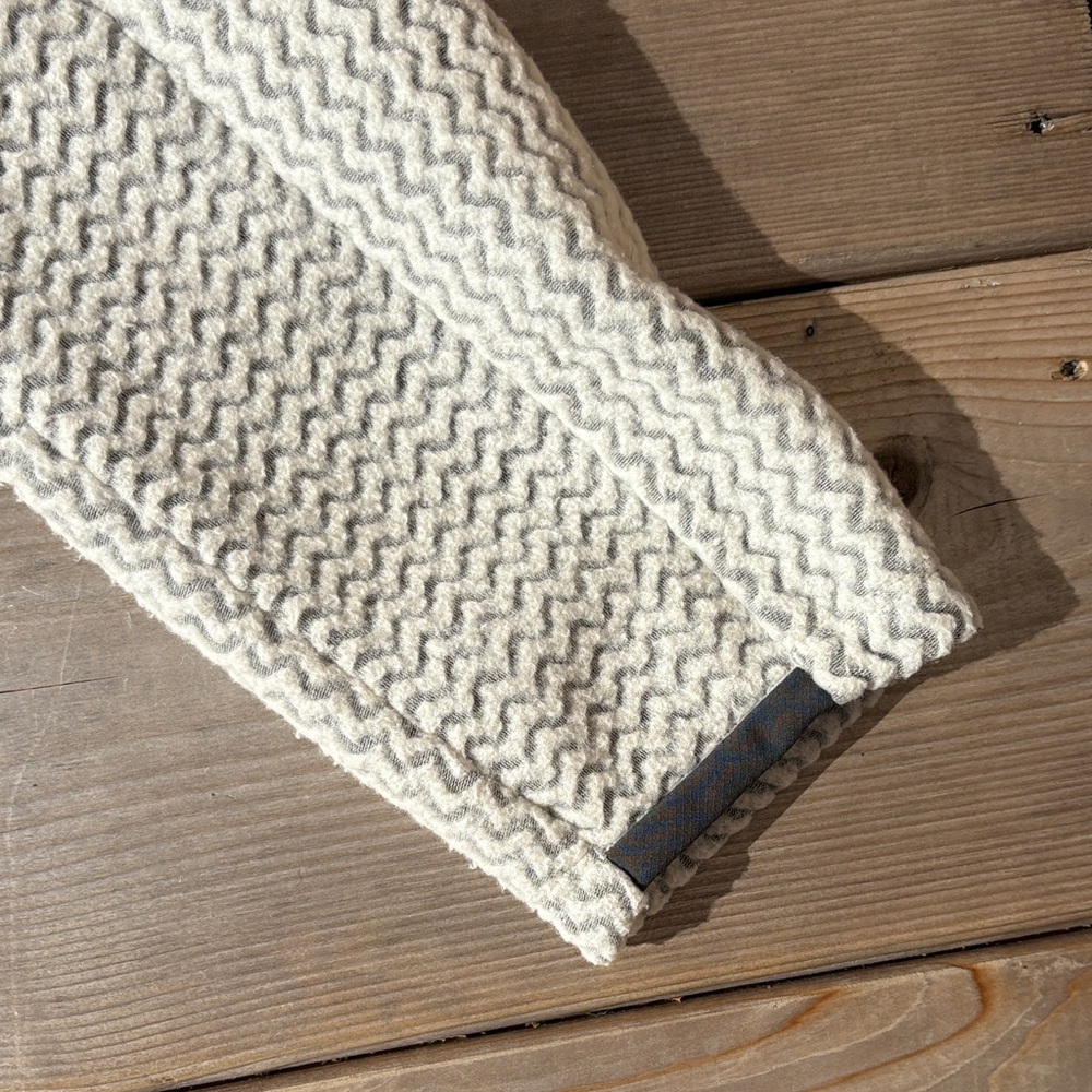 Patagonia Women's R1 Air 1/2-Zip Pullover - Picture 4 of 7